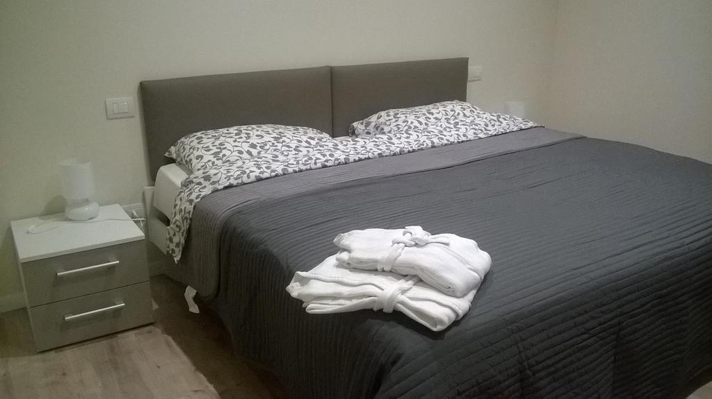Residence Il Poggio Al Sole Toscolano-Maderno Kültér fotó